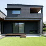 片流れ屋根とシンプルなラインが美しい外観