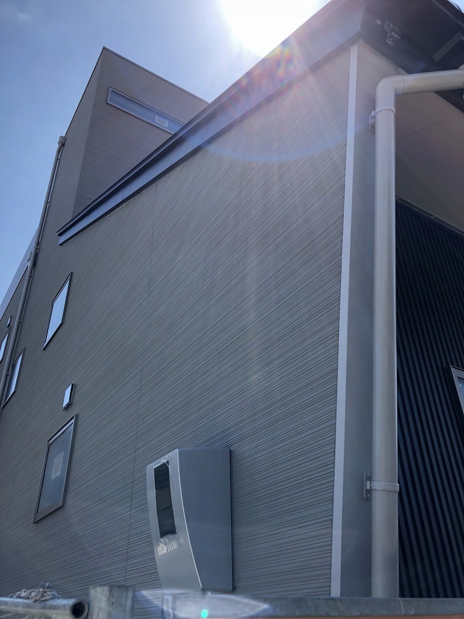 グレーサイディング格好いい