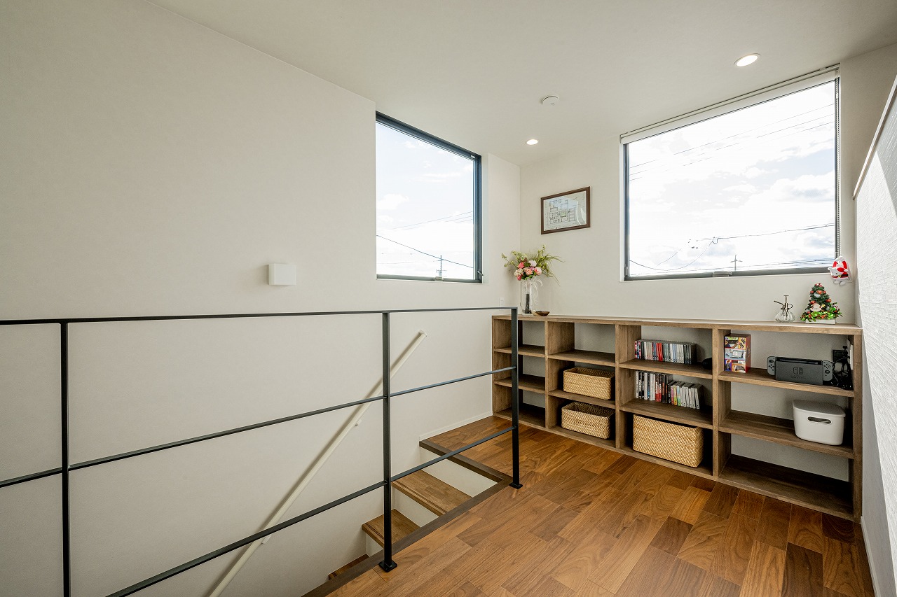 非公開: 中庭のある暮らしやすい二世帯住宅｜世帯間の快適な距離感を実現