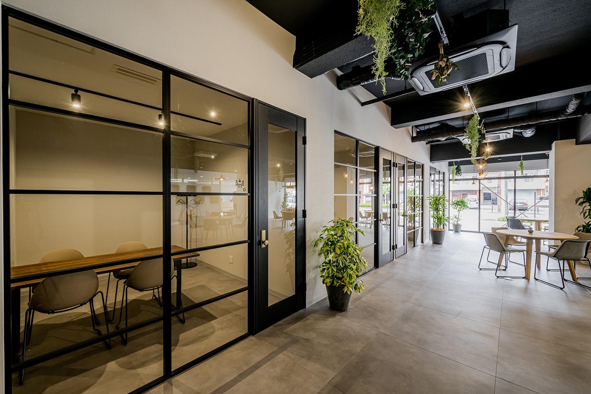 ARCHITEX LIFESTYLE CENTER IWAKURA