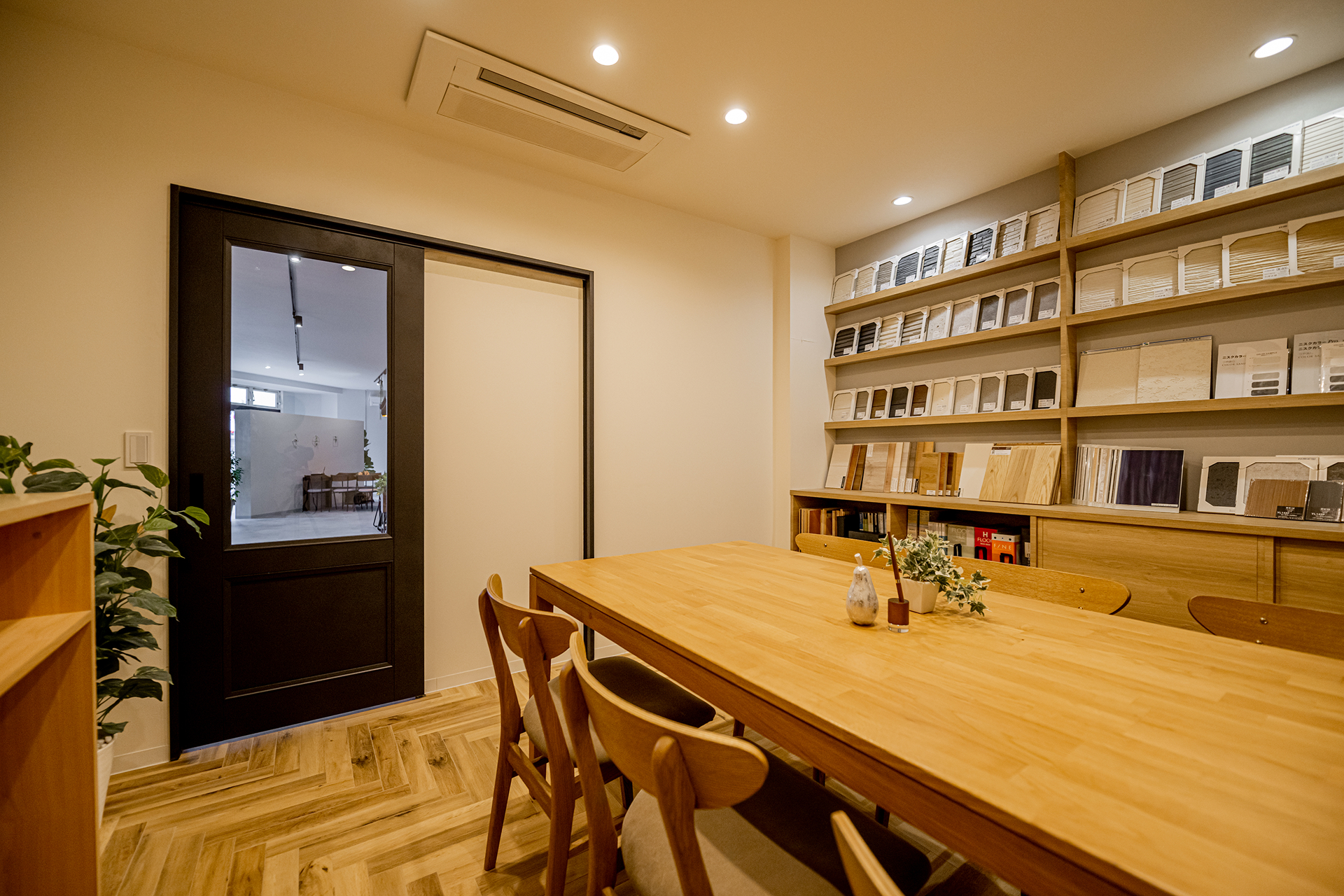 ARCHITEX LIFESTYLE CENTER TOYOTA